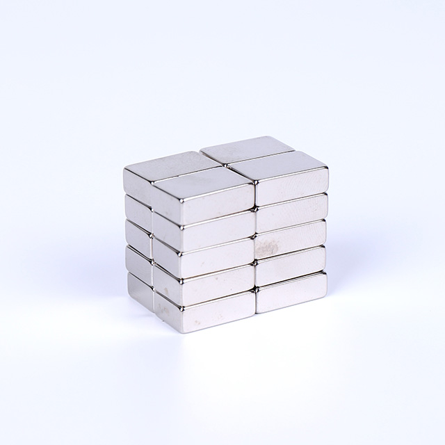 High Quality 17 Years Experience Customized Permanent Neodymium Bar Square Industry Magnet